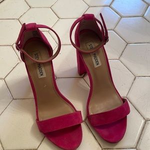 Hot pink heals